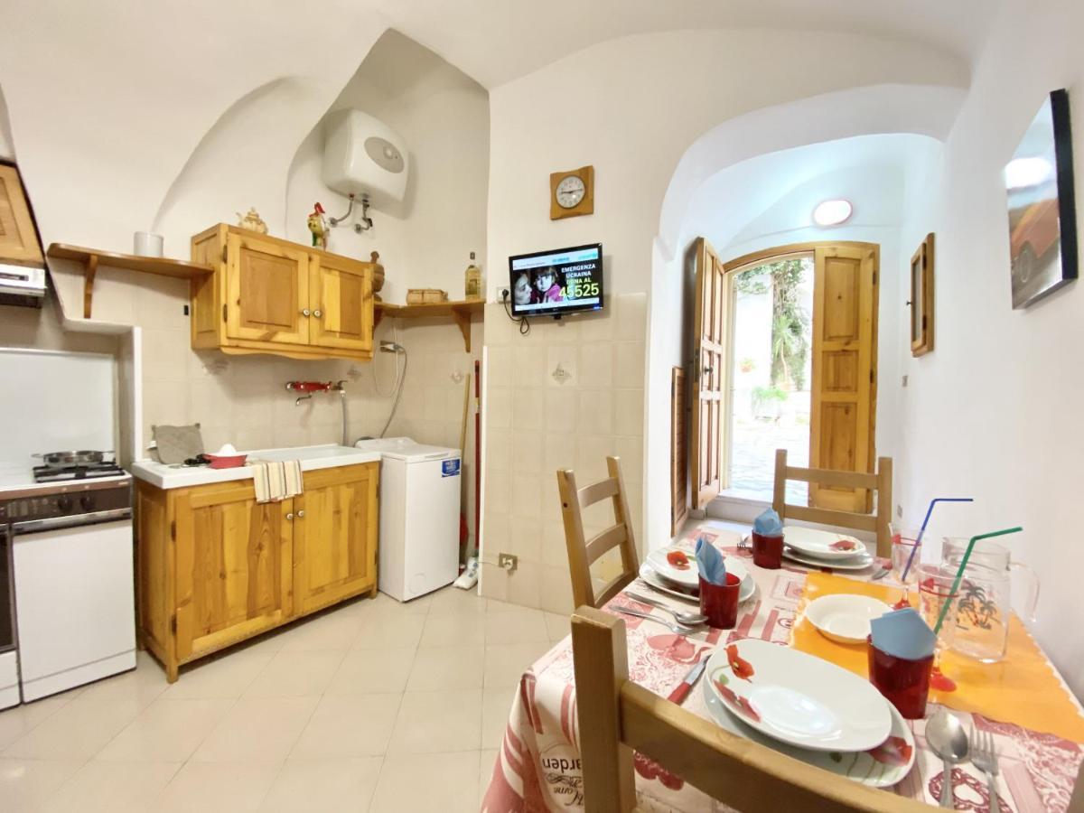 Holidaycasa Jerry Sperlonga Buitenkant foto