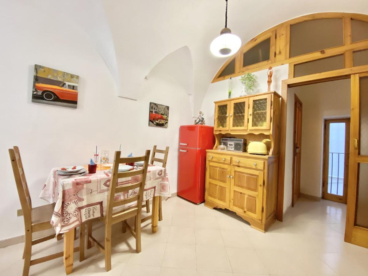 Holidaycasa Jerry Sperlonga Buitenkant foto