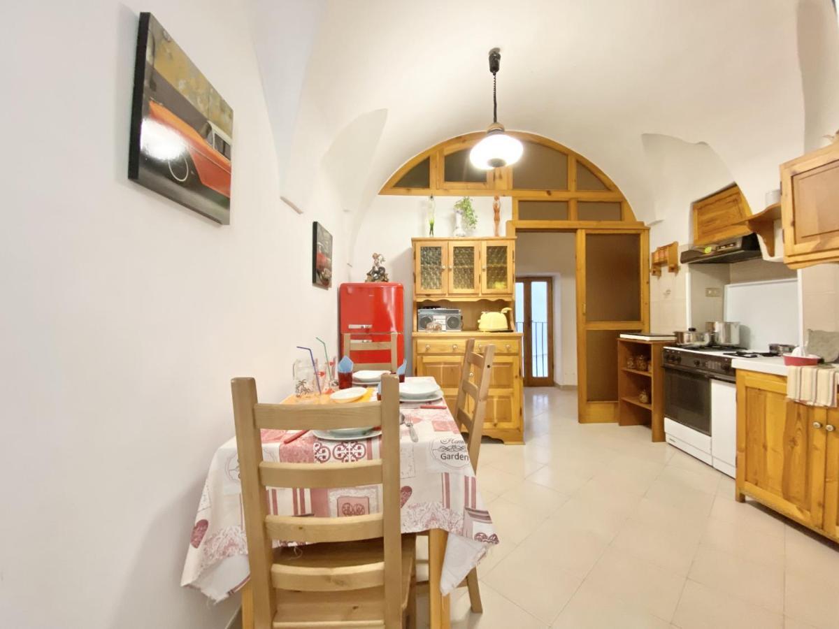 Holidaycasa Jerry Sperlonga Buitenkant foto